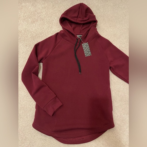 BNWT fleece hoodie - Picture 4 of 6